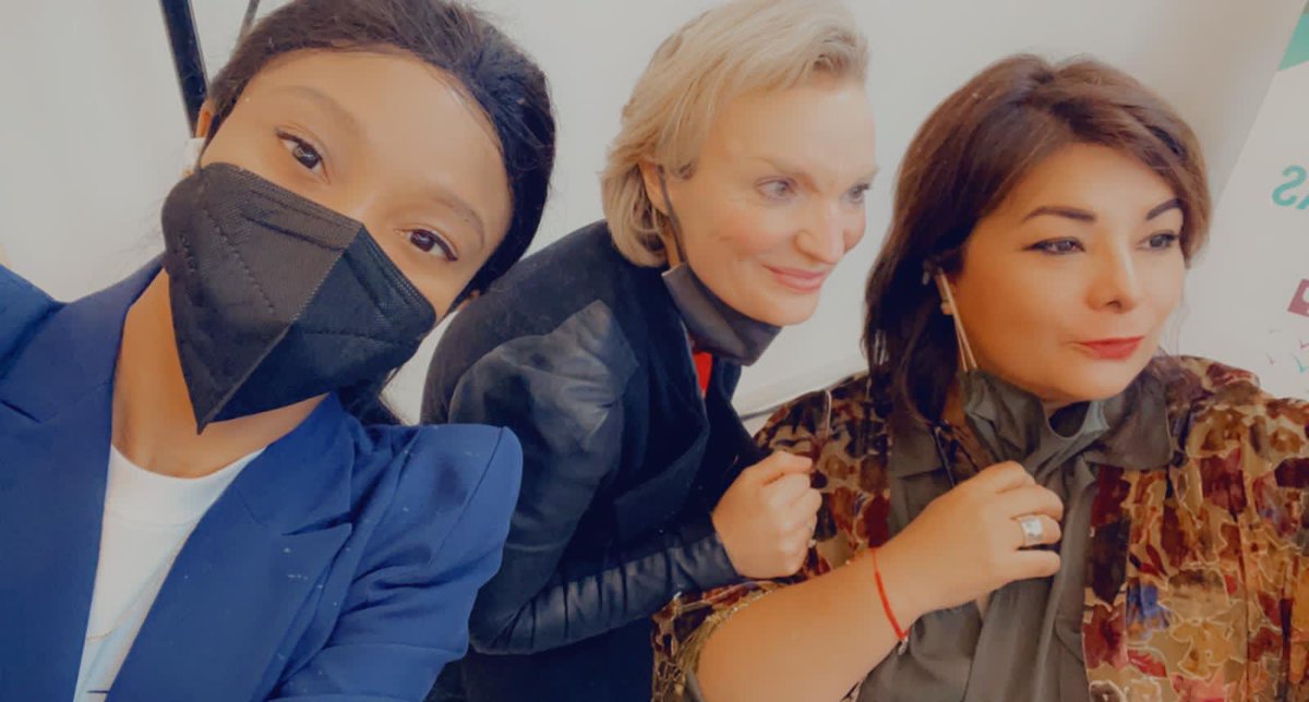 OneFamilyPeople (OFP) tweet media