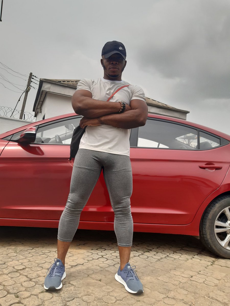 briggscode's tweet photo. Cloudy days, working out and shagging afterwards. 🍆🍑 💦 https://t.co/q9Dt1FEqrQ