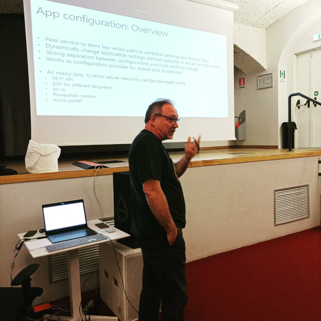 newesissrl's tweet image. #GlobalAzure #GlobalAzure2022 #configurationascode #continouslearning talking about #gitops approach without kubernetes