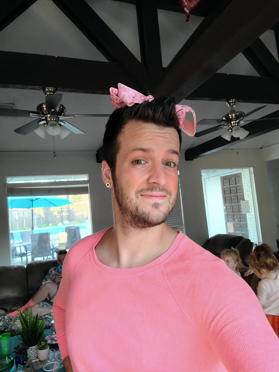 Sir_Chadderbox's tweet image. I got roped into a @itsjojosiwa dress up competition last night with my daughters XD I think I won but I guess I didn't have the judges on my side!