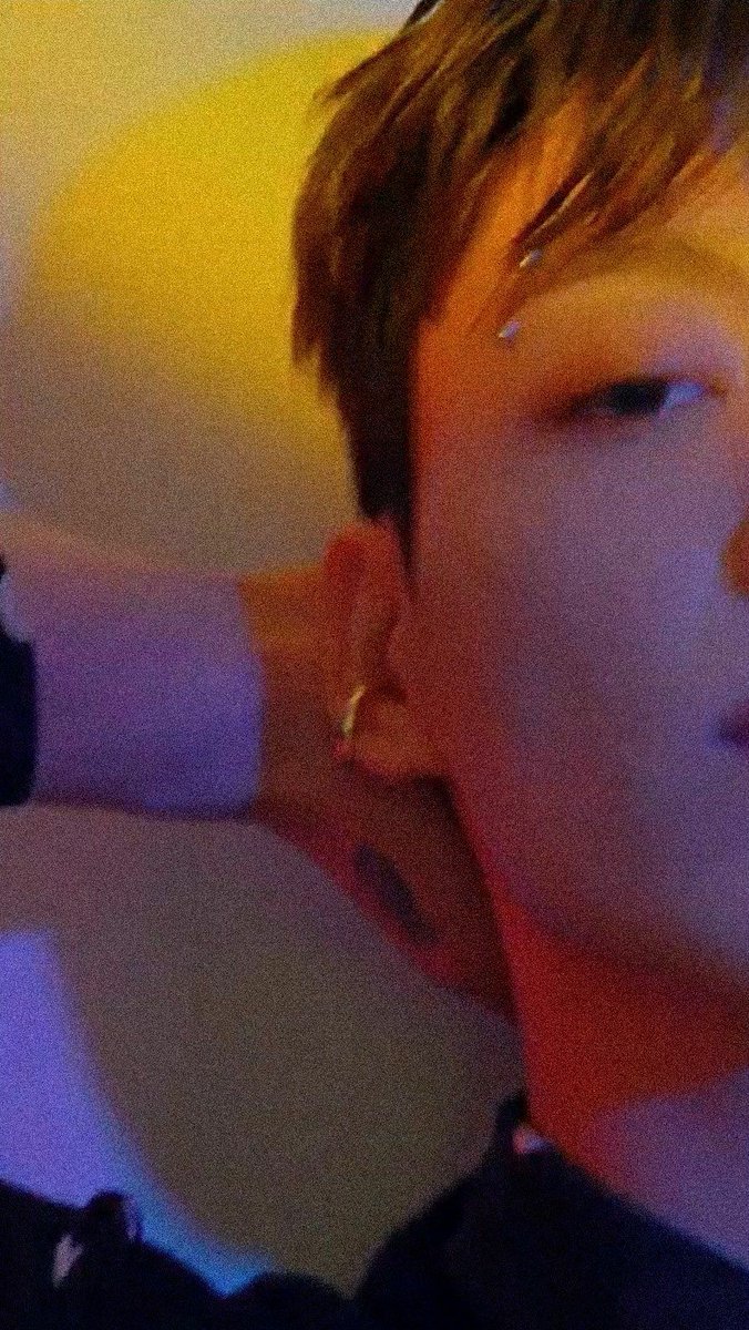 ⠀⠀⠀⠀⠀⠀
       🎸 take your fucking love away from me.