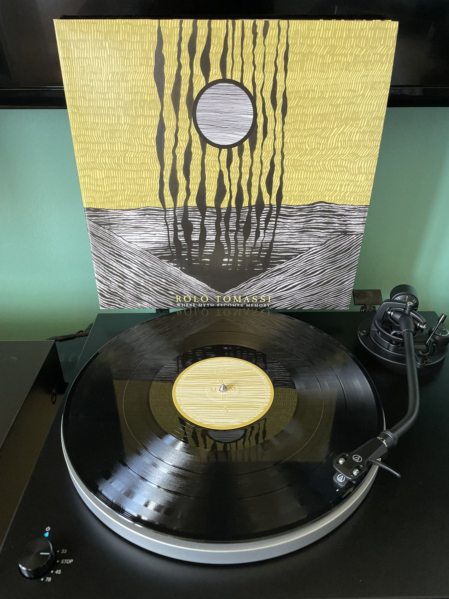 dayron822's tweet photo. Listening right now to this real wonder: Rolo Tomassi - “Where Myth Becomes Memory”(2022)🇬🇧🤘🔥👌 #eOneMusic #vinyladdict #vinylcollection https://t.co/BGHq06tpKv