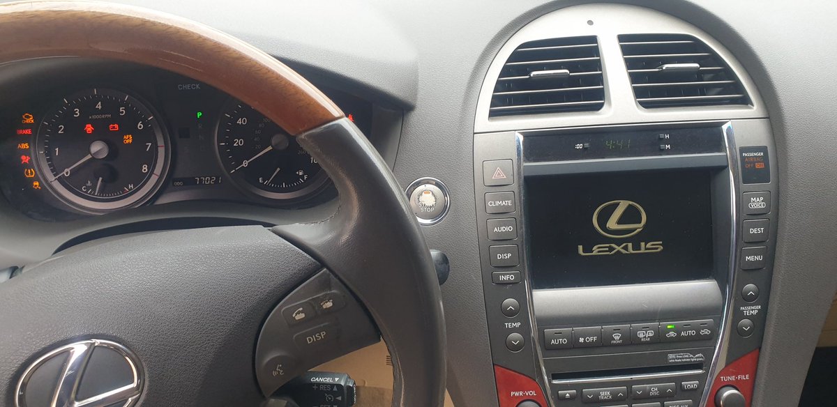 omsgroupng's tweet photo. Lexus ES350 2007
3.5-liter V6,
6-speed automatic,
Keyless,
Navigation &amp; Reverse camera,
Tire-pressure monitor,
10 airbags,
Dual climate control,
All one-touch power window,
6 CD changer,
Cream leather seat,
Ventilated front seat,
Bluetooth,
Front seat memory

Inspect, Pay, Drive! https://t.co/CGB73EEoQk