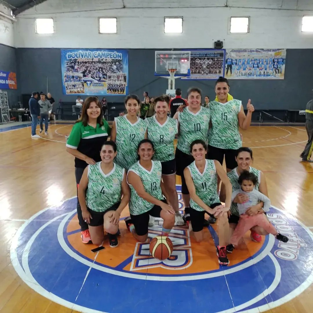 csdjuninbasquet's tweet photo. Las chicas del Maxi son FINALISTAS!!!!!
Un gran triunfo lograron hoy con un marcador 44 a 4 frente a las locales Porta Lugones.
#vamosverde💚💚🇳🇬🇳🇬💚💚 https://t.co/UWcg3XURBU