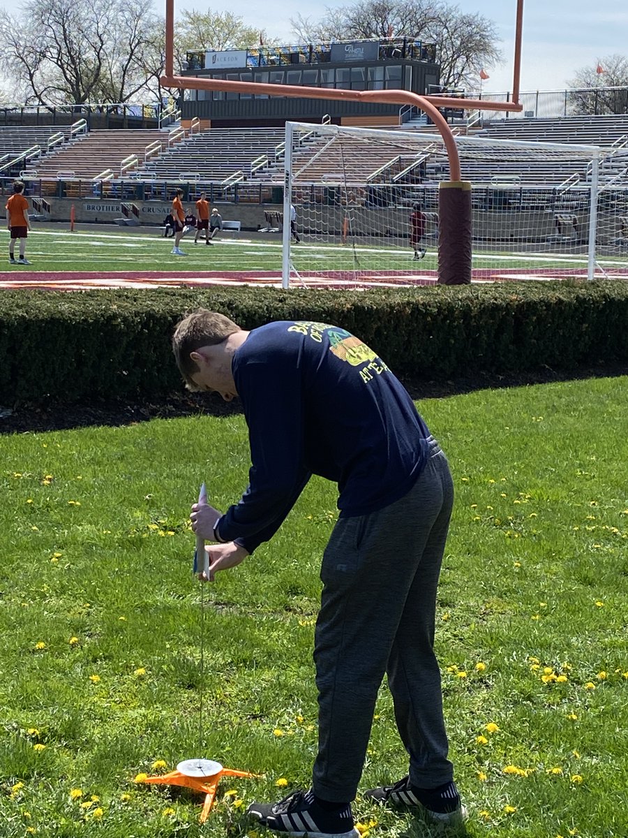 bcoughlan2's tweet photo. Ray B, Pat G, Julien B, and Jake R all try their hand at launching original designs with varying levels of success behind the North endzone at Brother Rice HS this week. #PLTWAE #BeExceptional #FunBehindtheHedges https://t.co/nyZyy3np7g