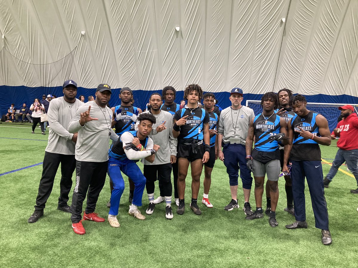 CoachWaltw's tweet photo. @coachmouse1 @LightsOutMorgan @Mr_Consistent_2 https://t.co/Hm4ZX9LJxp