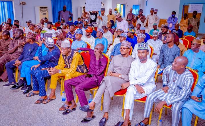 abubakarmkgwt's tweet photo. Meet the Incoming Senator, Kaduna Central Senatorial District, Hon. @Dattijo with his Supporters Groups. https://t.co/60jQsXYmgU