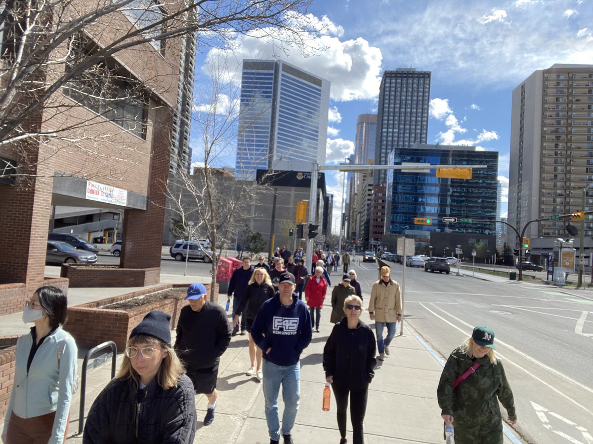 jtraptow's tweet image. A great turn turnout for our @HeritageCalgary #janeswalkyyc this morning in Downtown West!

I’m hoping to do a walking tour every month between now and the fall. Stay turned for details and registration. #yycheritage