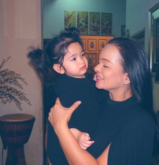 IzaraAishah's tweet photo. Mama 💎 https://t.co/UigCLnMBhn