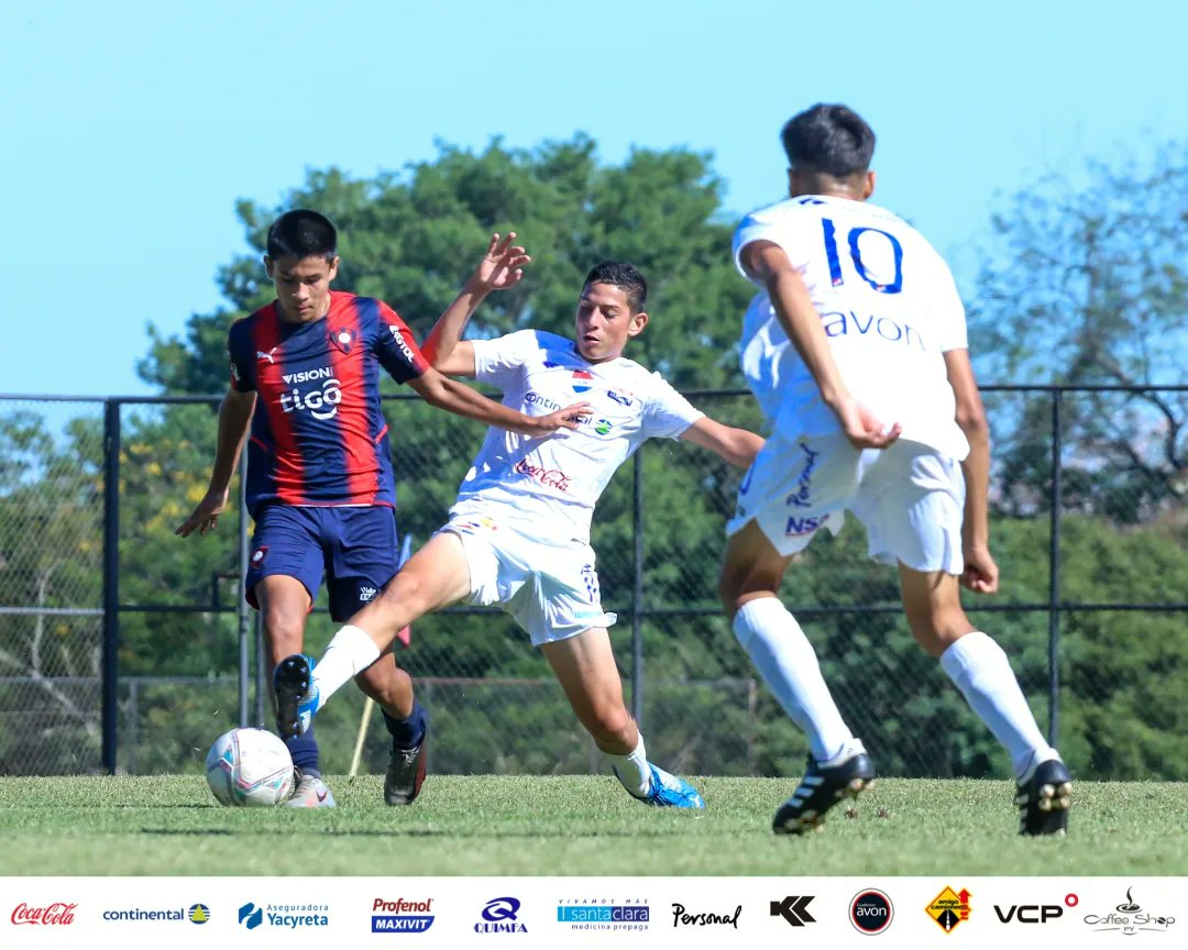 CanteradelTrico's tweet photo. #CanteraTricolor 🔴⚪🔵
#catSub15 ⚽️🙋🏻♂️
🏆 Torneo #Apertura2022
¡Resultado del partido!
Cerro Porteño 1 🆚️ 1 #NACIONAL
📌Gol: 10' PT Gastón Sánchez
#VamosLaAcademia https://t.co/aKXOXpfQnb