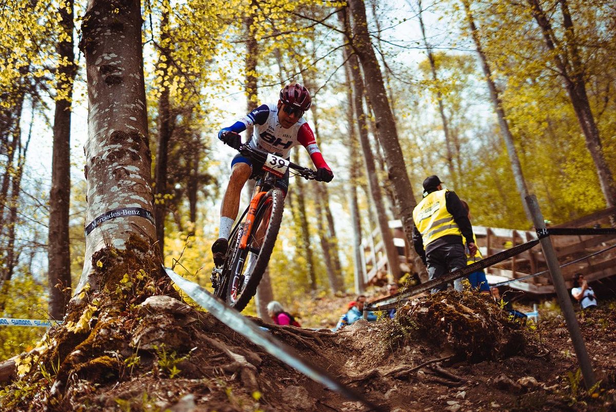 bhcolomateam's tweet photo. 🇩🇪 Llega la WC a la que mejor de adapta nuestra #bhultimate 🙌🏻 📍 Albstadt nos ofrece un circuito perfecto para nuestra @BH_Bikes rígida, donde trataremos de darlo todo una vez más 💪🏻
✅ @rociociclista ⏰ 11:20h
✅ @Valeromtb @pablorguezguede ⏰ 14:35h https://t.co/qHd0AtBt5u