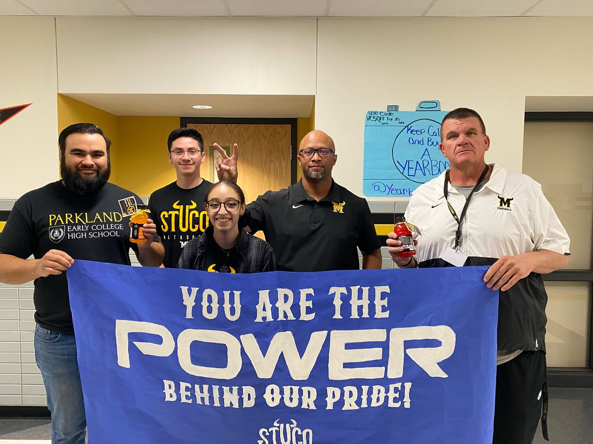 MatadorStuCo's tweet photo. THEY ARE THE POWER BEHIND OUR MATADOR PRIDE! 〽️

Yesterday, we showed our appreciation for our amazing teachers across The Park for Teacher Appreciation Week! 🍎 

#teacherappreciationweek https://t.co/iYp5QD5oSj