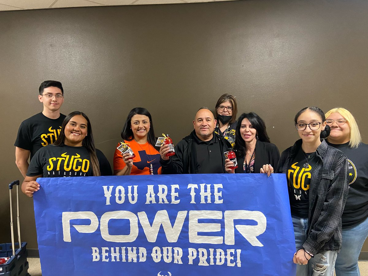 MatadorStuCo's tweet photo. THEY ARE THE POWER BEHIND OUR MATADOR PRIDE! 〽️

Yesterday, we showed our appreciation for our amazing teachers across The Park for Teacher Appreciation Week! 🍎 

#teacherappreciationweek https://t.co/iYp5QD5oSj