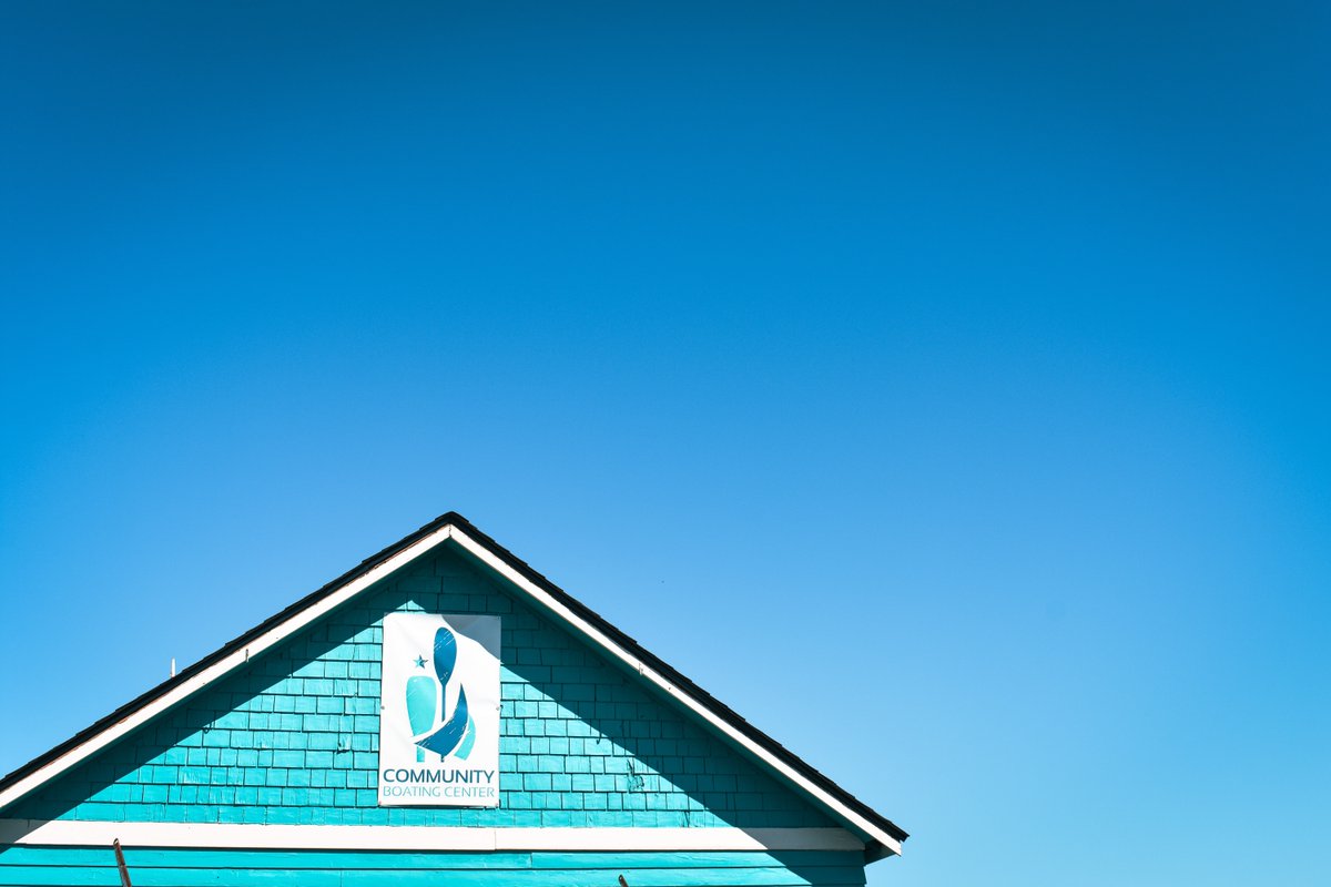 BellinghamExp's tweet photo. Enjoy a scenic drive along #ChuckanutDrive for a getaway in Fairhaven Village! Start with breakfast at Skylarks, explore Bellingham bay with the Community Boating Center, lunch at Fairhaven Poke &amp; brews at Stones Throw 🚙https://t.co/TS9lTCAw3V https://t.co/irheYtRBt3