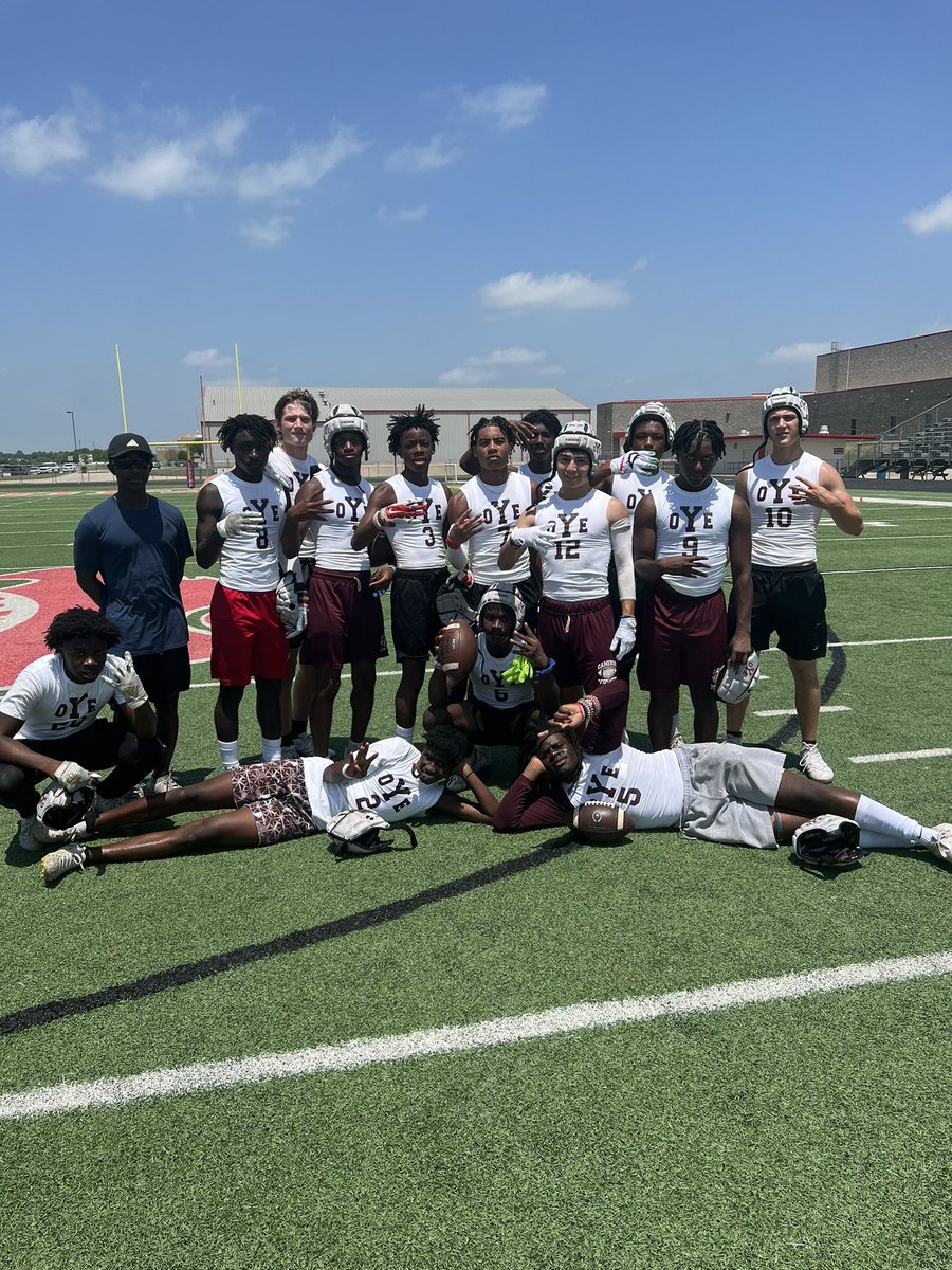 Congrats  to the Yoe Football 7on7 team for going 4-0 today to qualify for the State Tournament.  The Yoemen defeated Mexia, Lorena 2, and Robinson in pool play, and then beat Lorena 19-13 in the finals.