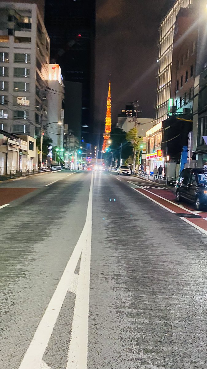 DJosumo's tweet photo. スーパースター様のDJやらせて頂き、誠に光栄でございましたm(_ _)m

バッタバタで写真すら撮れなかったので、久々に見た東京タワーでもm(_ _)m https://t.co/2nSm9BkOQ5