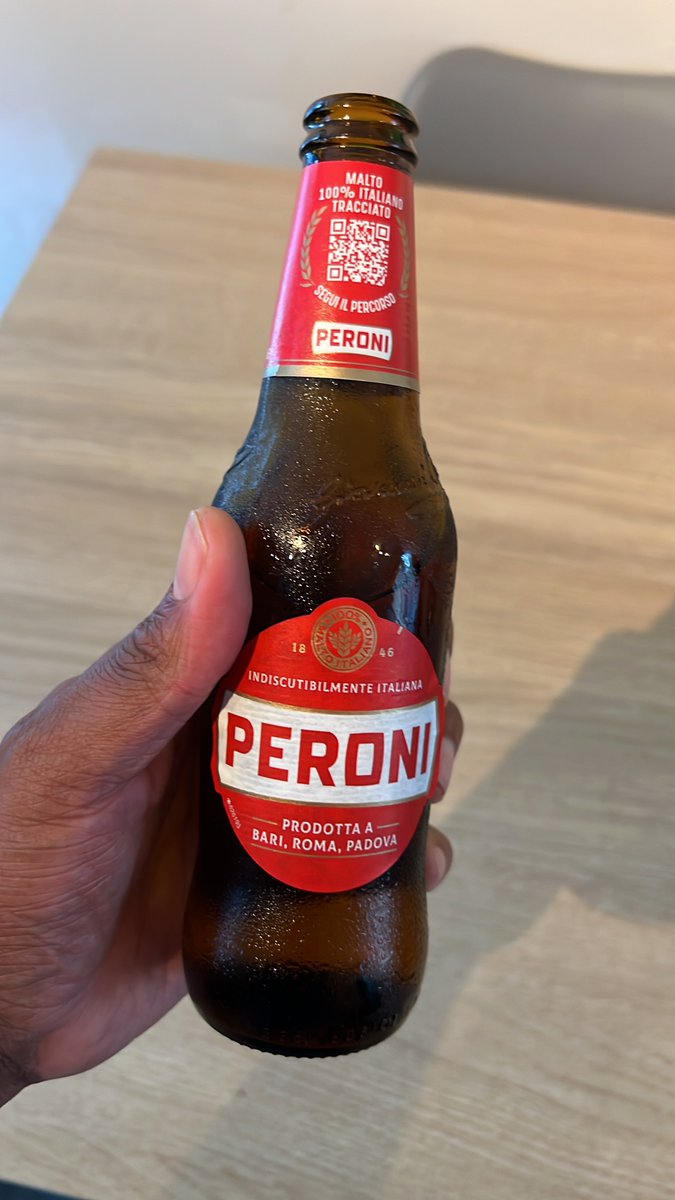 AWMckie's tweet photo. Drowning my sorrows in #PeroniRed #ShamblesFC https://t.co/wu6KIWXPyH