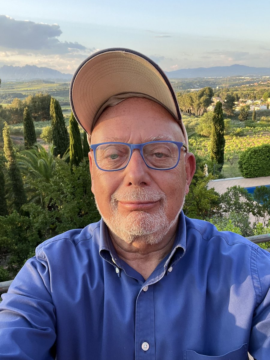 Dos días trabajando con Prof. <a href="/CarlRohde/">Carl Rohde</a> de <a href="/ScienceofTime/">Science of the Time</a> en el proyecto de investigar las oportunidades y los obstáculos en la #comunicación entre las #marcas y #GenZ