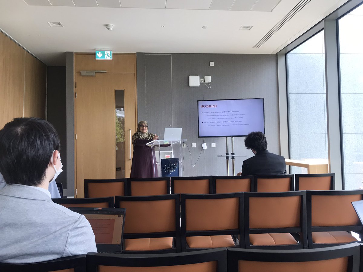PaulaMontano__'s tweet photo. 2 intense days of #COMPTEXT Great  presentations and stimulating debates on new advancements on machine learning, political rhetoric and social media https://t.co/arGpmS0QGJ