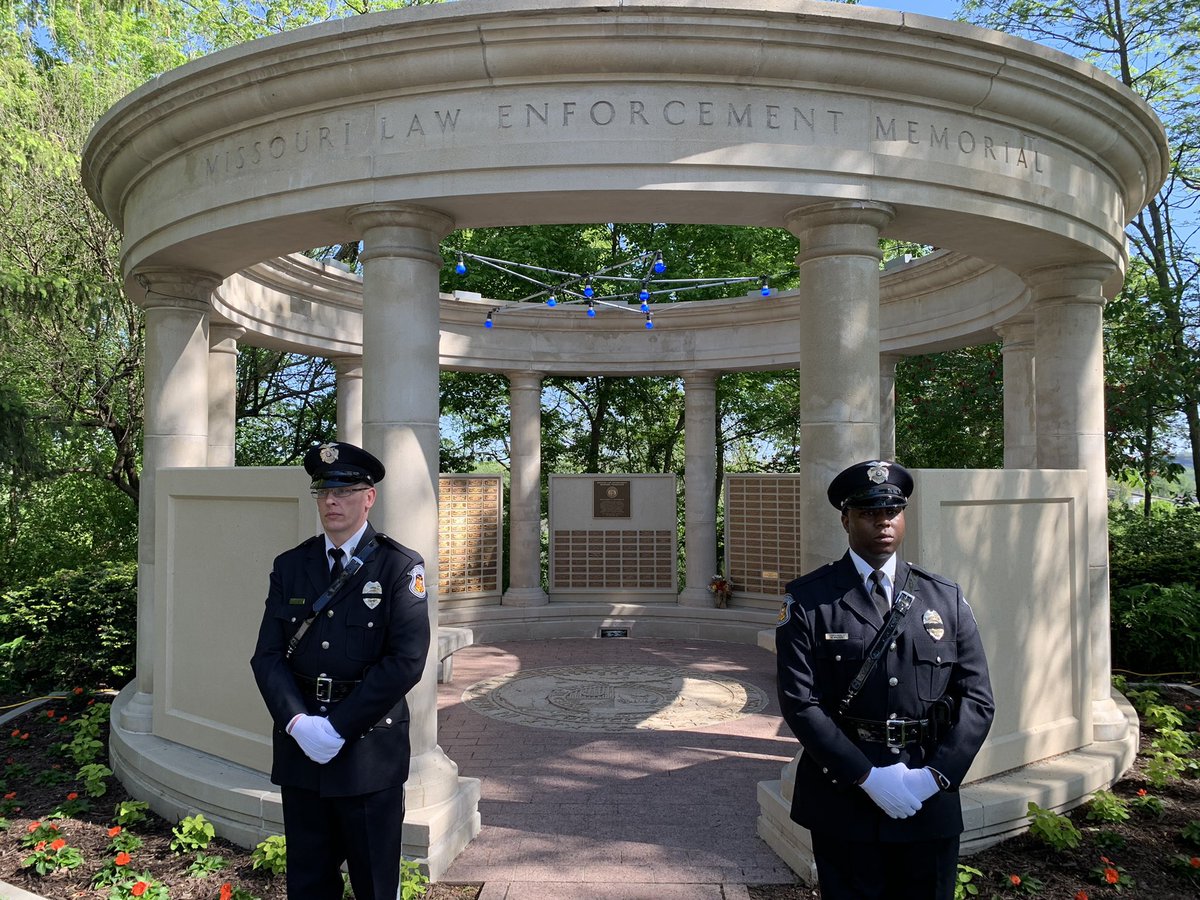 Today we honored Missouri's fallen law enforcement officers at the annual Missouri Law Enforcement Memorial Service. #UltimateSacrifice