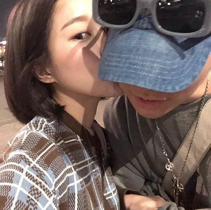 iKONICIDSTAN's tweet photo. SHOCKKKKK
i found this on Instagram and i think Bobby 😭😭 https://t.co/5RBDY3qBoJ