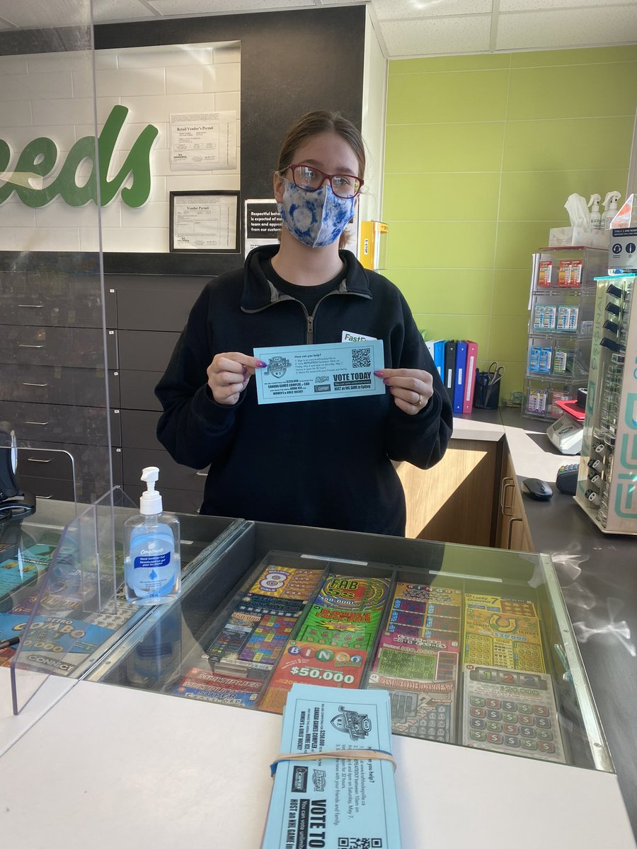 CBU_W_Hockey's tweet photo. Caper @leblanc_robyn has New Waterford covered getting votes for #KraftHockeyville @gocapersgo @cbuniversity @CBUAlumni @CBBlizzard https://t.co/9Q8cKIZLtj