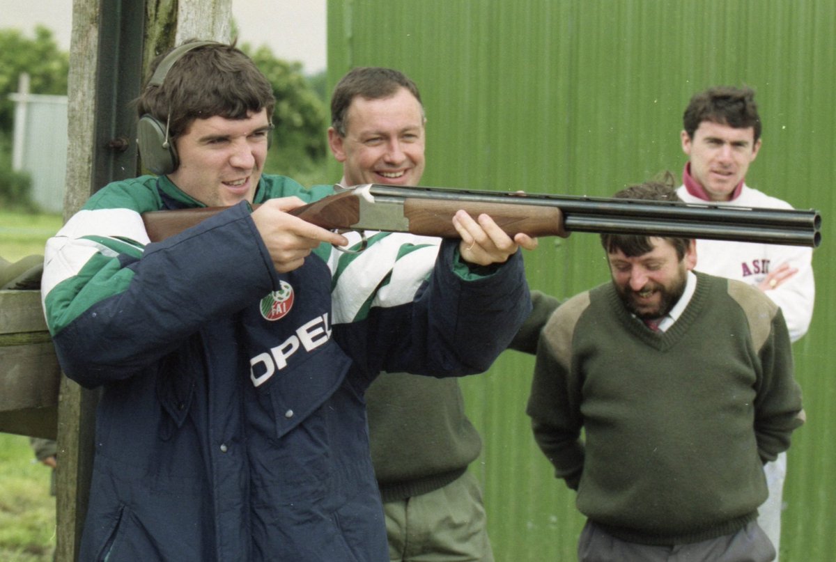 PureRoyKeane's tweet image. Meanwhile outside the Amex Stadium...