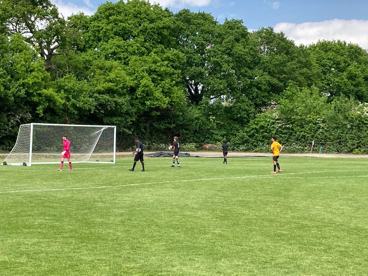 cufcacademy1's tweet photo. Congratulations to our 2007 group for reaching tomorrows final in The Valley Gold Cup hosted by Charlton Athletic 💛🖤 https://t.co/m2nY6kAsJ2