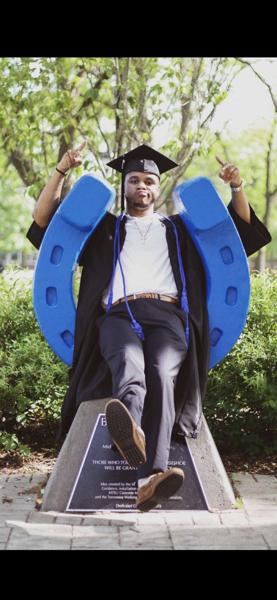 IntroVertJvyy's tweet photo. Up and outta thereβΌοΈπβπ½ #MTSU2022 https://t.co/DvO1DxCcoY