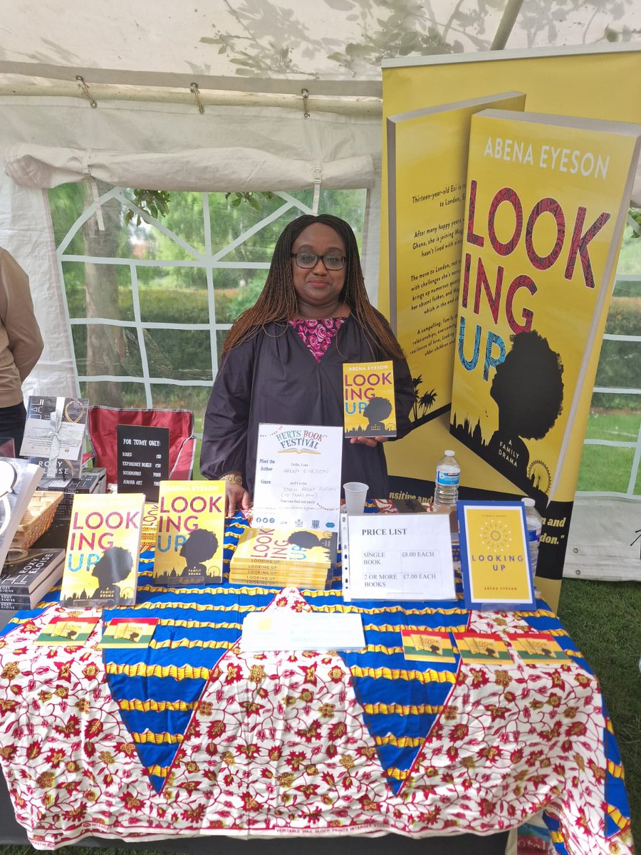It was a lovely day at the Herts Book Festival in Hertford. Enjoyed reading from Looking Up, signing copies of the book and meeting the public. Thanks <a href="/hertsbookfest/">HertsBookFestival</a>  @pinsnfeathers #hertsbookfestival #bookfestival #lookingup