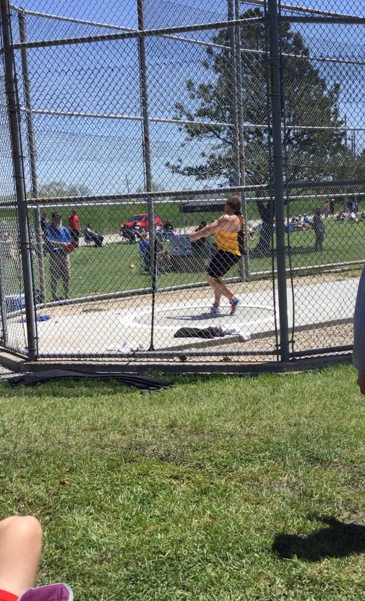 MwsuTf's tweet photo. J Garr is the first on the board for the men’s team! He finishes 6th place in the Hammer Throw! https://t.co/kDAROPDejM