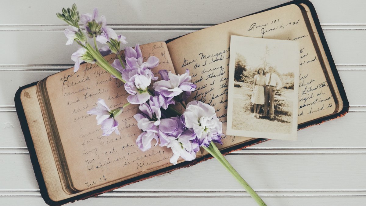 SunodiaPC's tweet photo. New on the blog: a story about when Mother's Day is difficult, and a poem from Jessie Mejias. https://t.co/p6ngle09bh https://t.co/vTmnSf5hpu