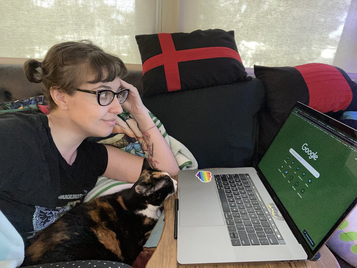 Anerrdgirrl's tweet photo. I don’t always work on Saturday, but when I do, my cat works too. #cats #catforce ? https://t.co/N7N0tpyisY
