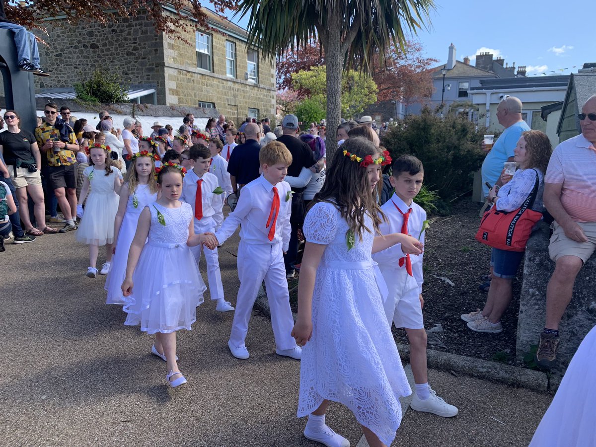 Paperchaser tweet media