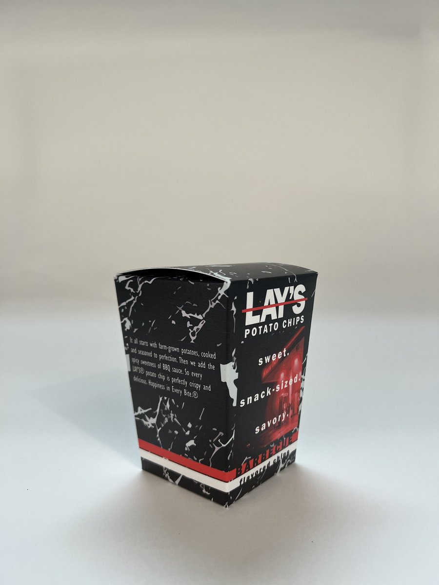 Sm1ttayy's tweet photo. Lay’s Chips reimagined. @LAYS #snackpackage #GraphicDesign https://t.co/4MFq0YtJCM