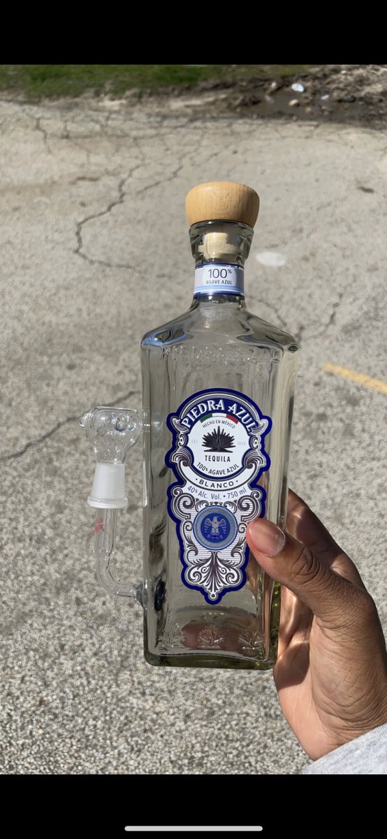 LiqBottleBongs's tweet photo. I just started a business making bongs out of alcohol bottles. I would really appreciate a rt because my next customer customer could be on your timeline. Im doing a raffle for 1 free bottle bong of your choice. To enter the raffle all you have to do is like, rt, and follow me! https://t.co/hkLglqFHjq