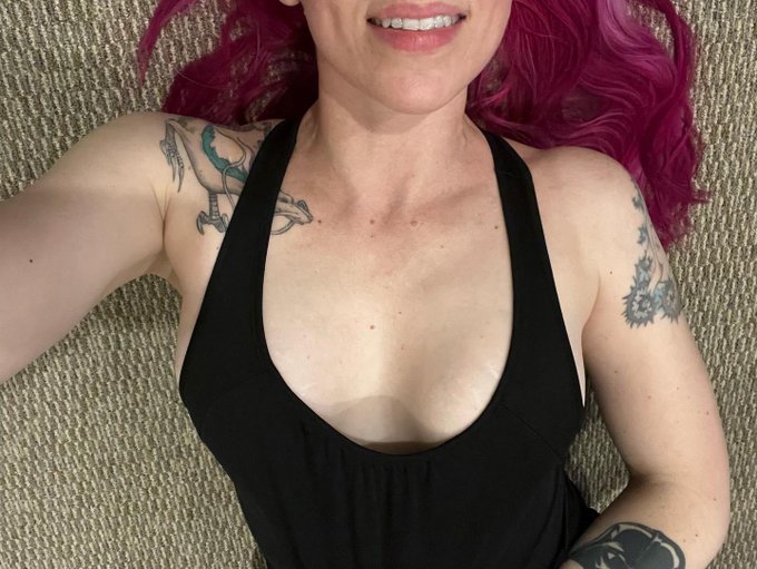 #SexySaturday #bewbs and #tattoos😁💗 https://t.co/r2DYjwuVqp https://t.co/xIRBeCeWpx<a href="/tag/sexysaturday"class="tags">#SexySaturday</a><a href="/tag/bewbs"class="tags">#bewbs</a><a href="/tag/tattoos"class="tags">#tattoos</a>
