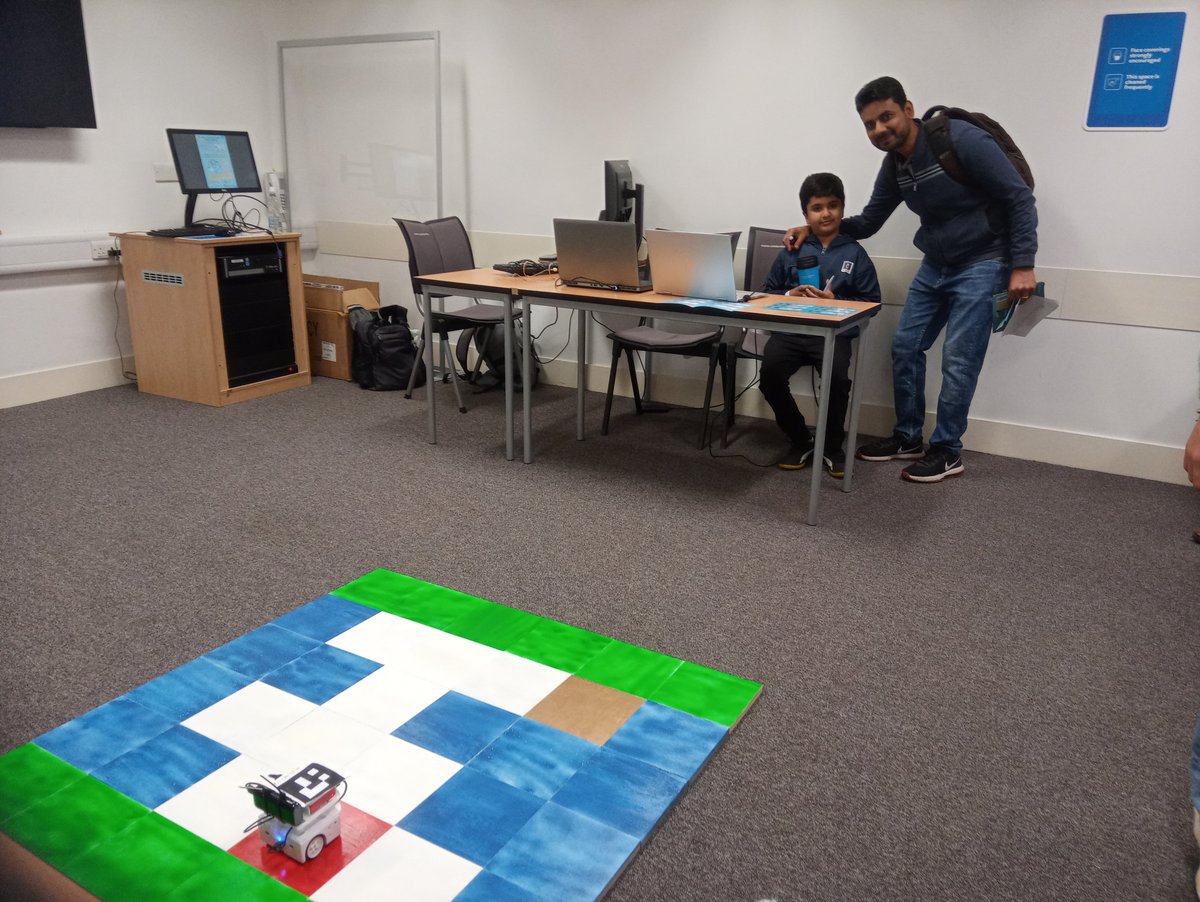 Go Treasure Hunting with Thymio the Robot tweet media