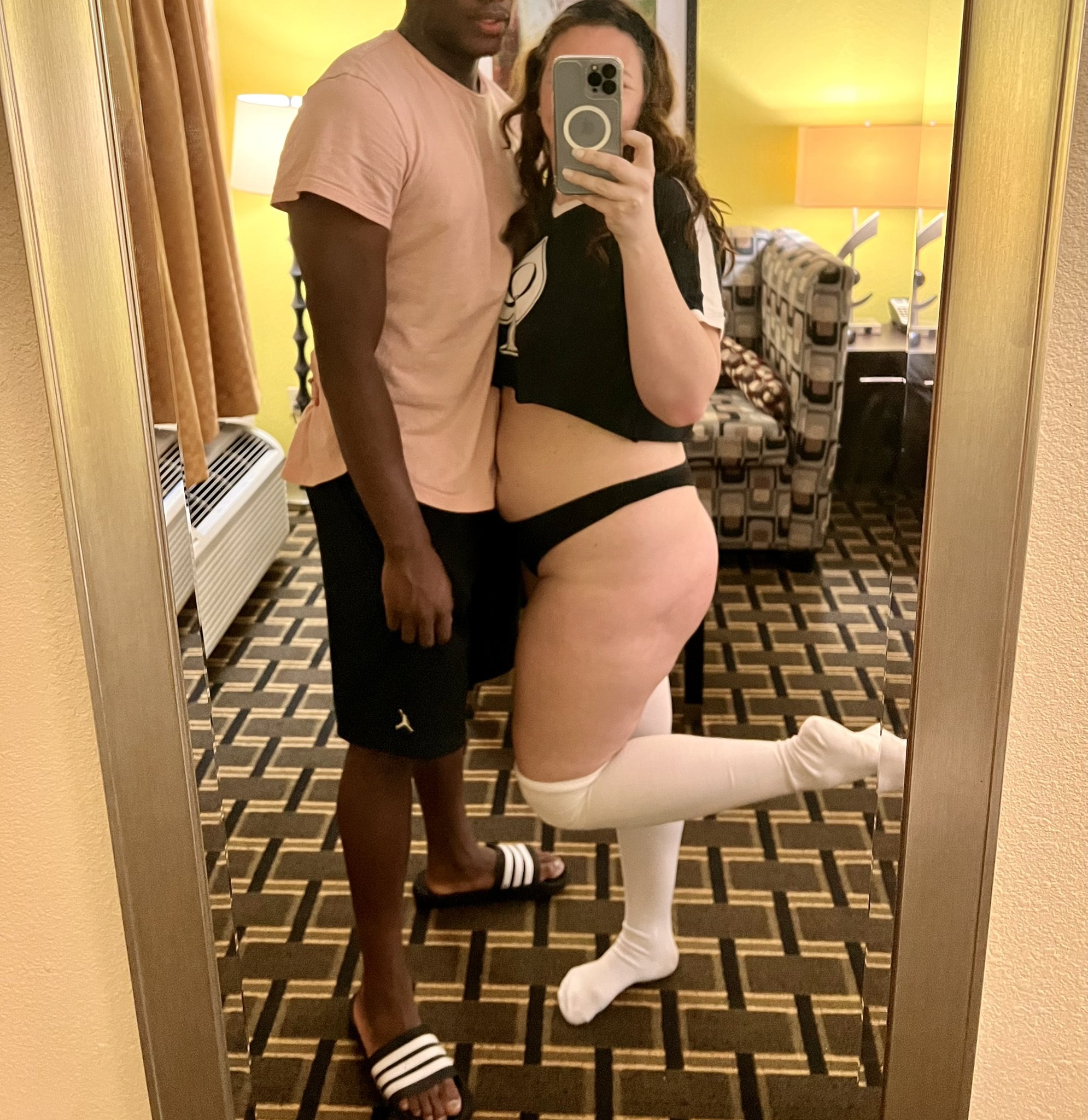 TW Pornstars - Hotwife Peaches (40% Off New Subscribers). Twitter. Mothers  Day weekend started off with a bang. 😏. 6:49 PM - 7 May 2022