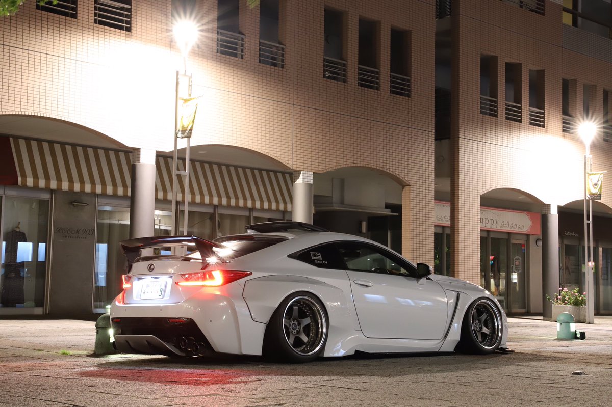 angelina797's tweet photo. カメ活からの帰宅。
#PANDEM
#LEXUS
#LEXUSRCF
#RCF
#MOONTECH
#JDMconcept
#TOYOTIRES
#写真加工しない派
#ほんとはできない https://t.co/8cYzqn4jge