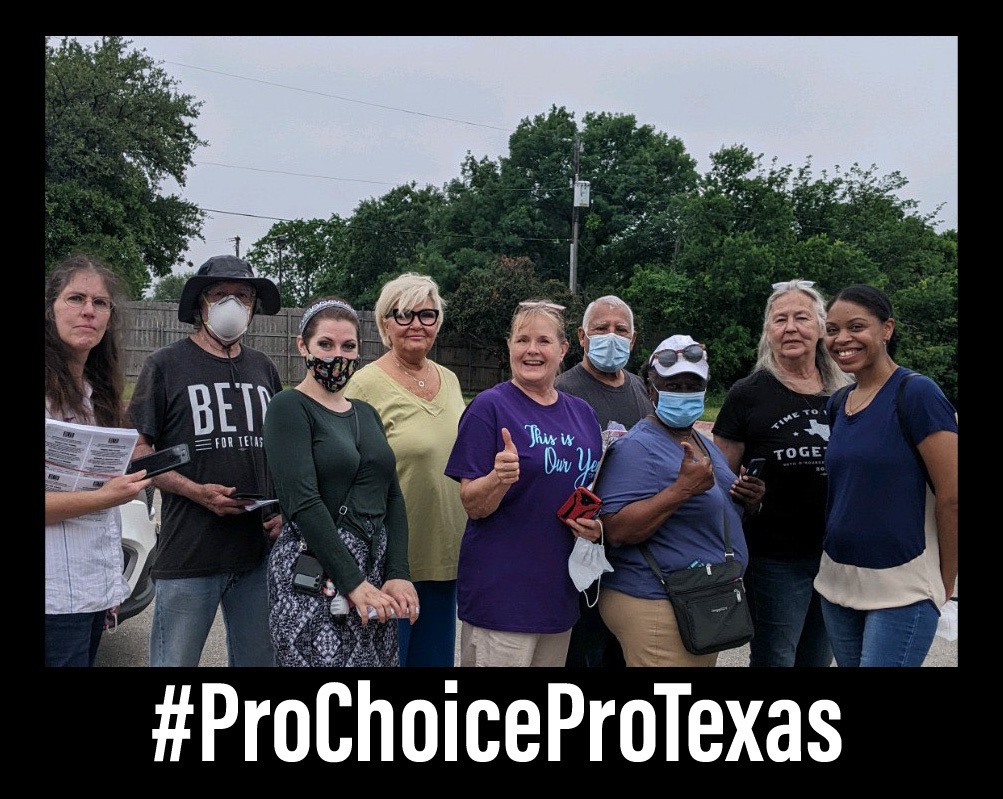 Brendajurgens3's tweet photo. Beto's CD-6 Calvary showing up today to knock doors and find new voters and  register new voters who are pissed at Texas always being in the news for ridiculous stuff!

CD-6 and CD-12 Team Beto always show up!

#ProChoiceProTexas
#BetoForGovernor https://t.co/w2OGb305bJ
