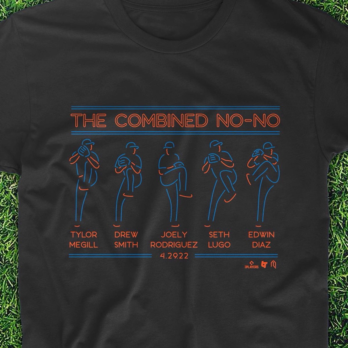 athletelogos's tweet photo. 🚨 Rain Sucks Giveaway 🚨

RT and Follow to win the shirt of your choice! Winner announced tomorrow. #LFGM 

https://t.co/k6DAsTKfYS https://t.co/vK6HWh7GdJ