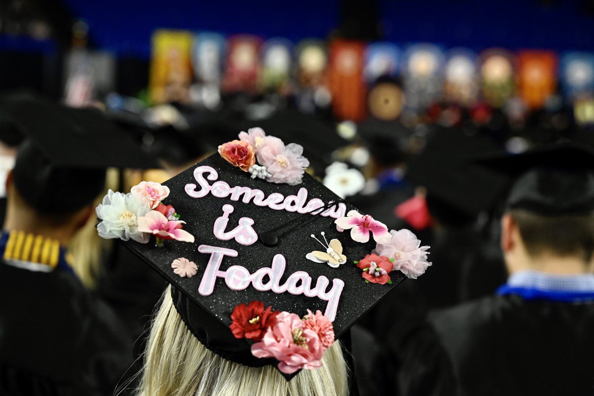 MTSU's tweet photo. πππ #MTSU2022 #trueBLUE https://t.co/y29pyuahrJ