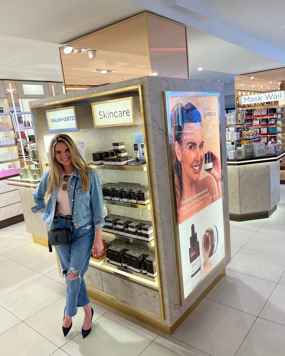 NCoyleFan's tweet photo. “Incredible visit to @voisinsdepartmentstore with @NadineCoyleNow herself…. ❤️
@skingenerics_official
#skinmap #skincare #skingenerics”
Via @/horizon_beautyofficial on IG https://t.co/um27RBcWMH