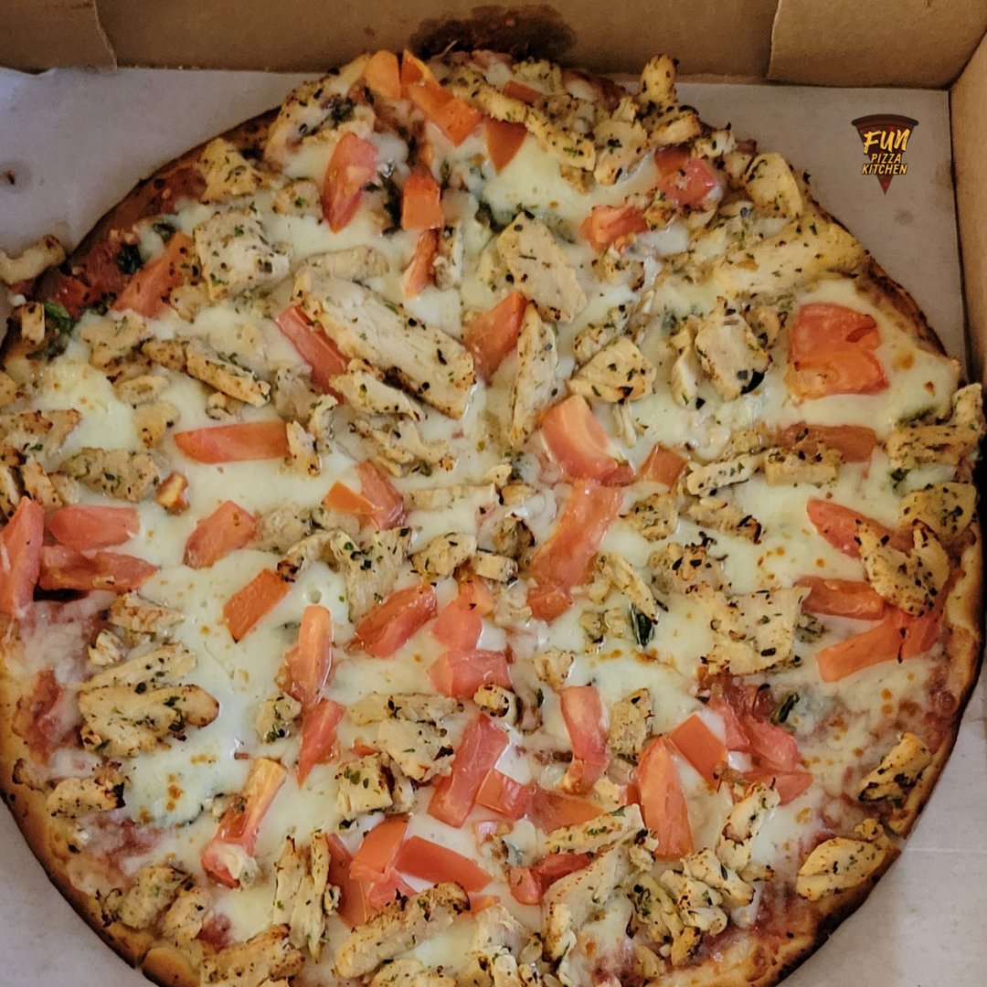 Funpizzakitchen's tweet photo. Around here, one thing is for sure -- you'll never leave hungry.
https://t.co/1Ot9PiIC2F
.
#pizza #pasta #Italian #BYOB #food #foodie #funpizzakitchen #funpizza #thecolonytx https://t.co/srONxZuEZ6