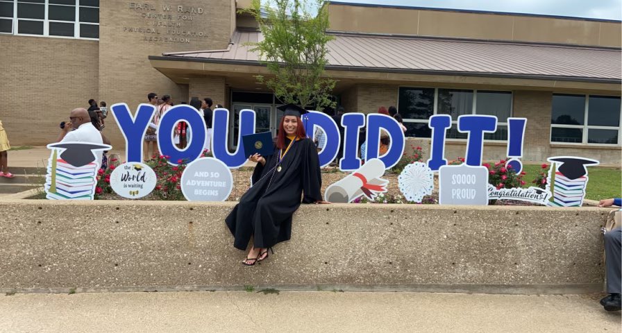 Jarvis Christian University Graduate 🎓 #Classof2022 #HBCU 💙🐶💛