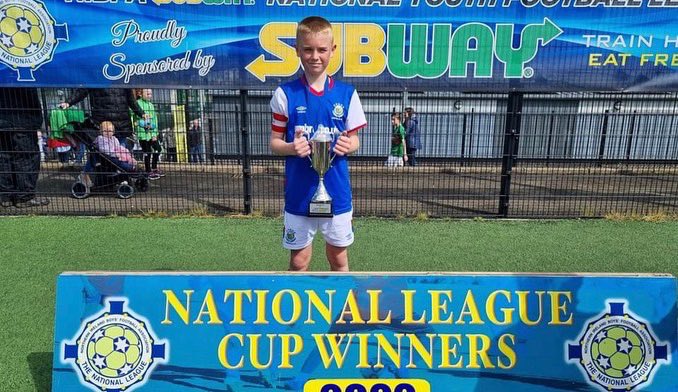 JayLongridge's tweet photo. 2/2 trophies in 6 days 💙 https://t.co/1spbvptgrM