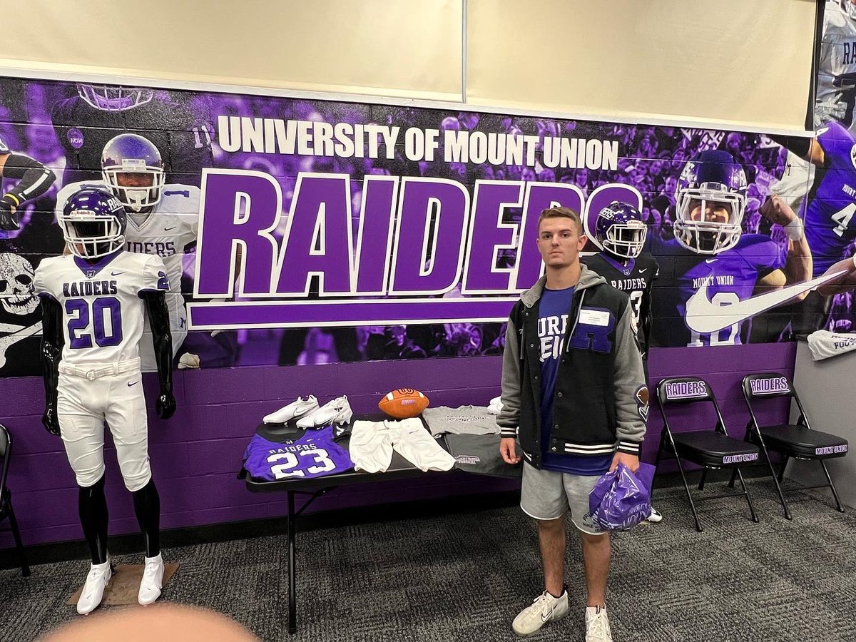 walker_jake3's tweet photo. Great day at The University of Mount Union, so impressed with the campus and football facilities.  Absolutely can’t wait to be back for another visit @CoachGeoffDartt @_BB215 @D_Ely6 @MountUnionFB @CoachDaught @coachadamgum @RsideFootball https://t.co/VuXTkIwvye