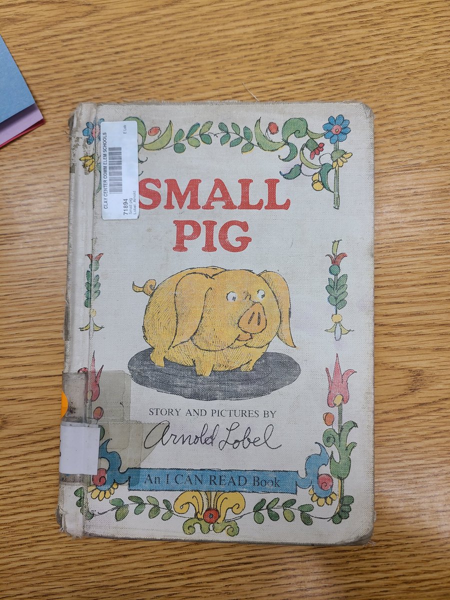 CounselorDee's tweet photo. Walked into a classroom to a student reading this book. I had flashbacks to being a kid &amp; reading this book over &amp; over &amp; over. Truly didn't remember it until I saw it again. It brought back such good memories!! It's about a small pig who loves mess... very relatable #Lincoln379 https://t.co/SkkLzJU8CH