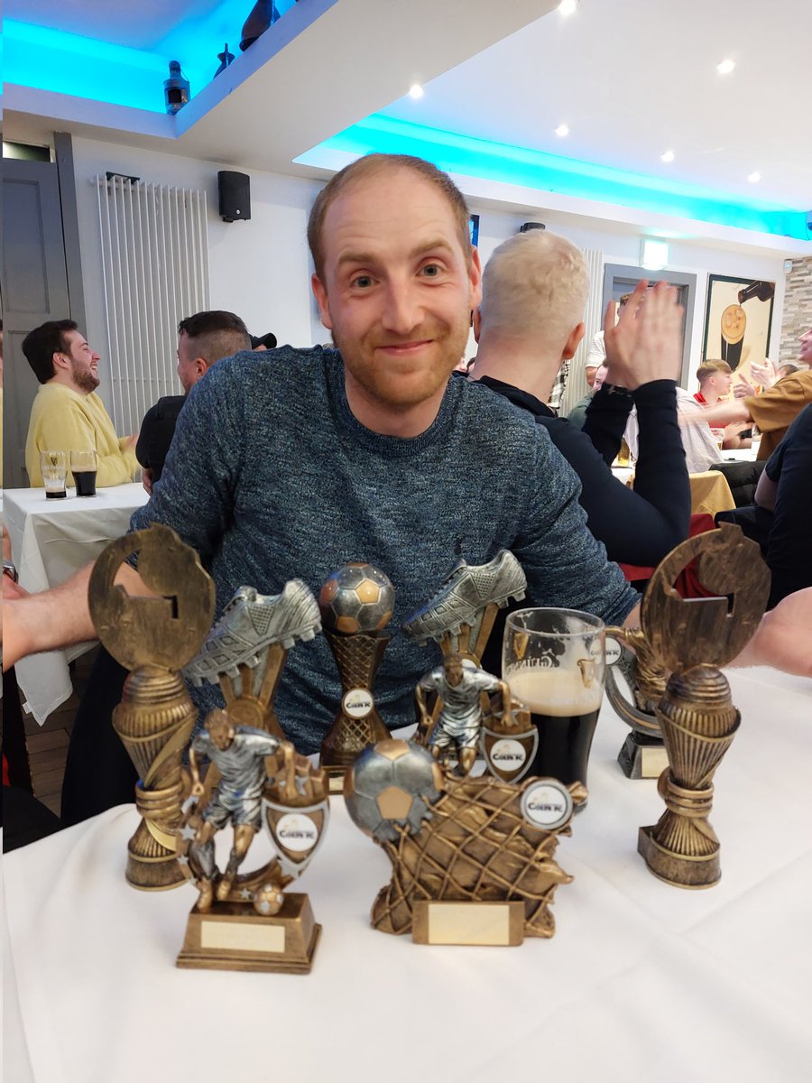 PhilCollins59's tweet photo. @Eamdee @CarryduffColts @ParadorLodge @yidoshug What a night for @Stephen_Laverty https://t.co/kNhOvGDli9